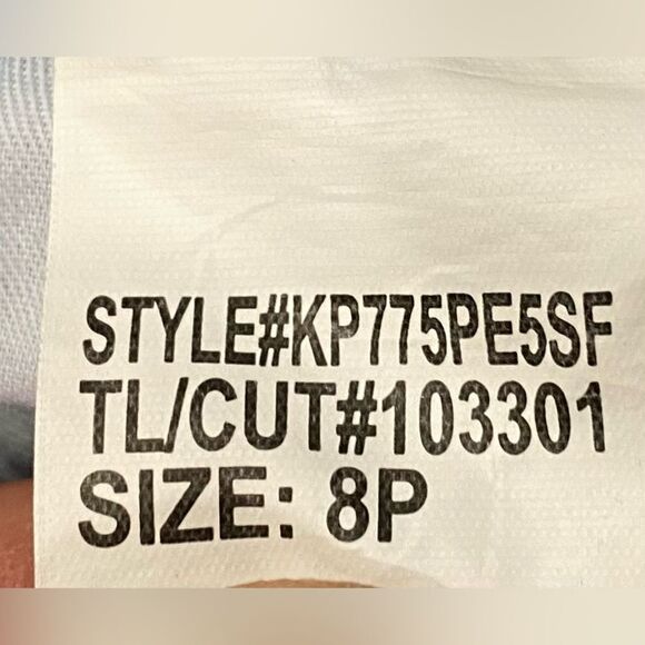 Kut From The Kloth Catherine Slim Boyfriend Jeans Size 8P Cuffed NWT - Picture 9 of 13